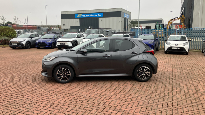 Toyota Yaris 1.5 Hybrid Design 5dr CVT Hybrid Hatchback